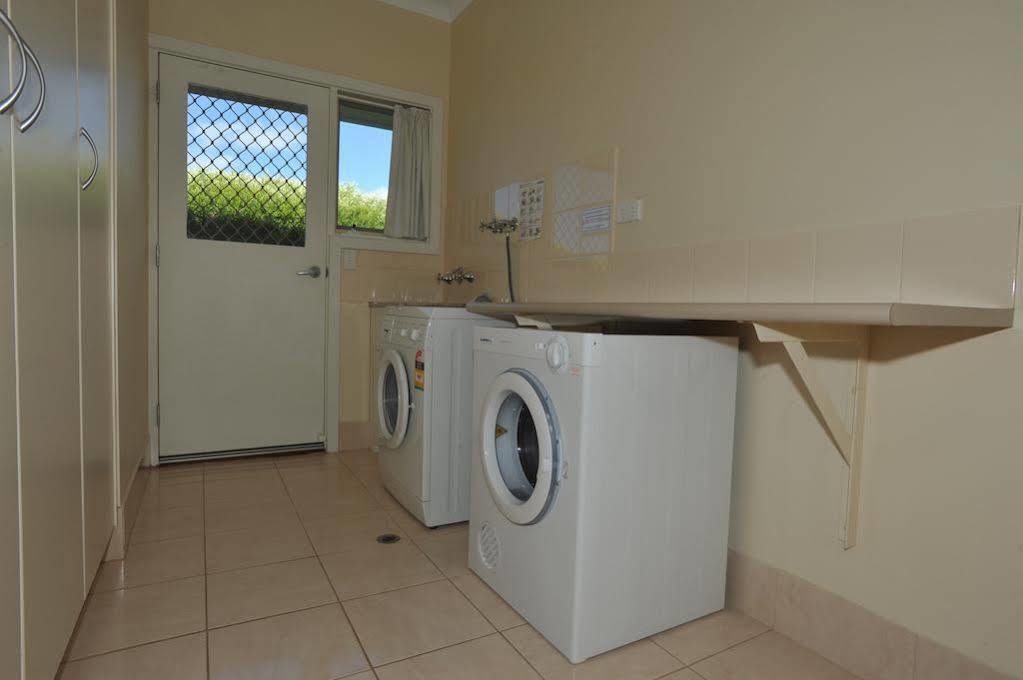 Searenity Holiday Accommodation Emu Bay Exterior photo
