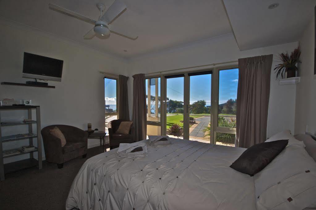Searenity Holiday Accommodation Emu Bay Exterior photo